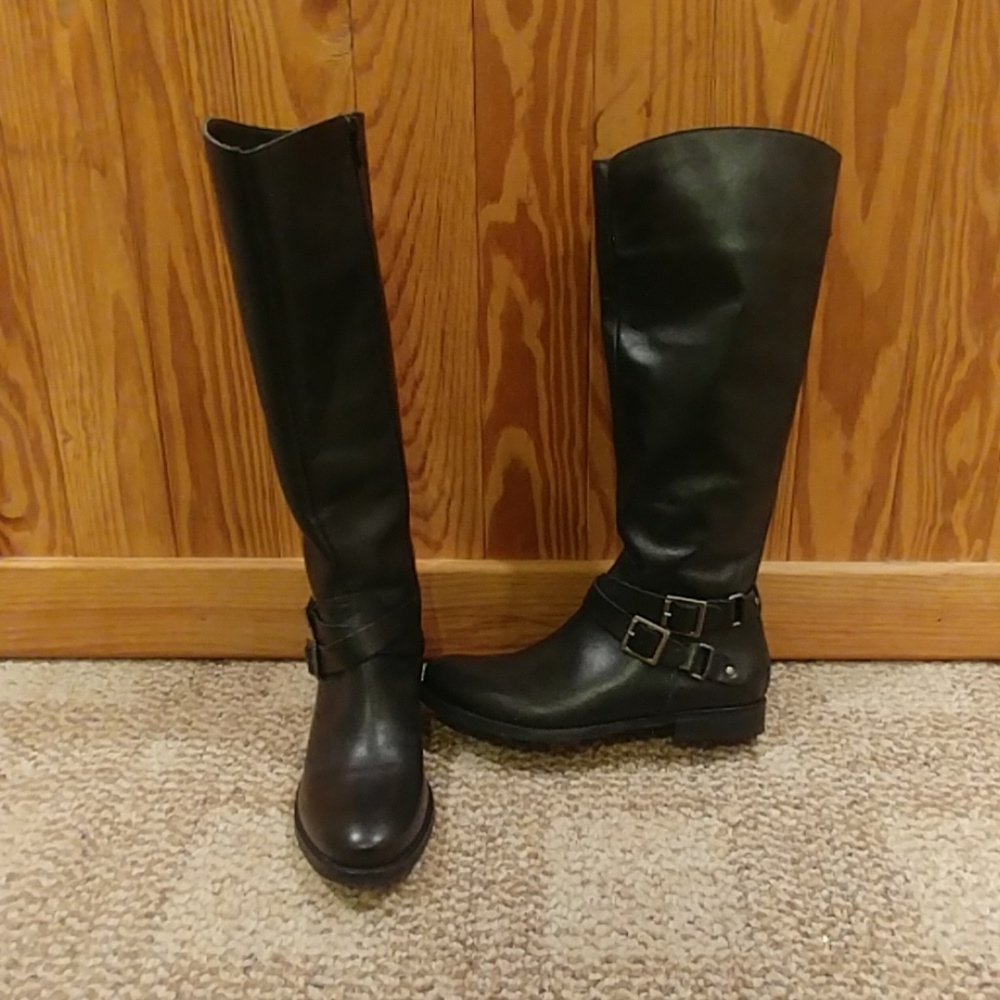 White mountain boots